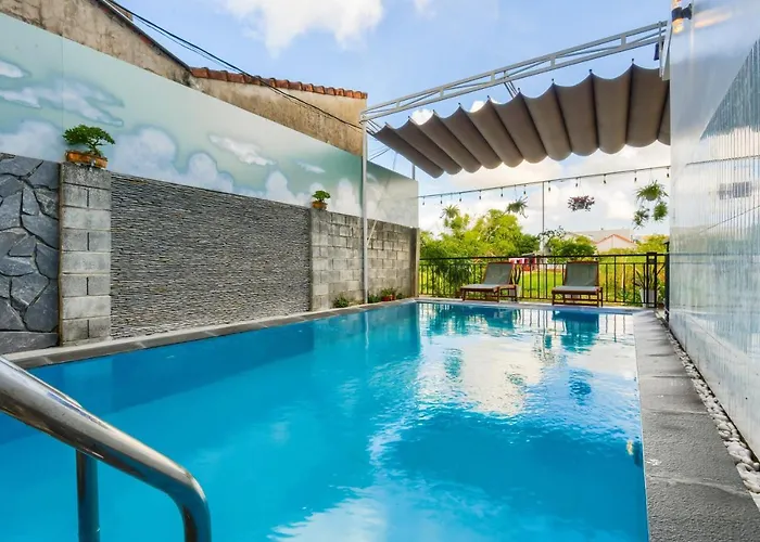 Gio Chieu Homestay - Riverside & Swimming Pool