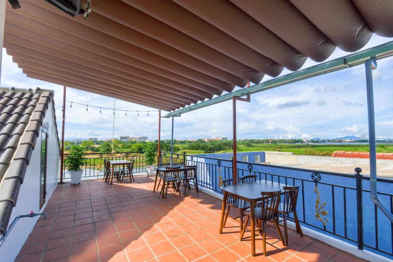 Homestay Gio Chieu - Riverside & Swimming Pool Hoi An