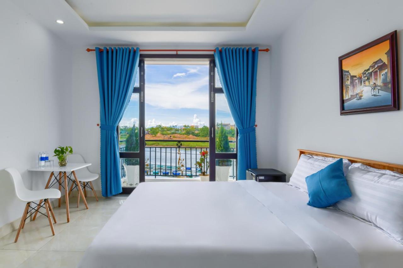 Gio Chieu - Riverside & Swimming Pool Homestay *